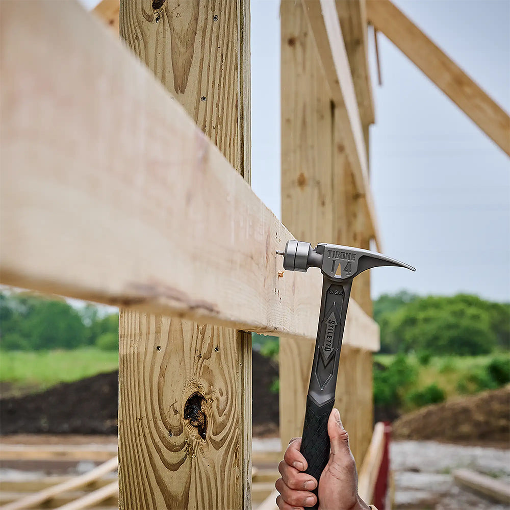 Stiletto 14oz TIBONE™ Smooth/Curved Titanium