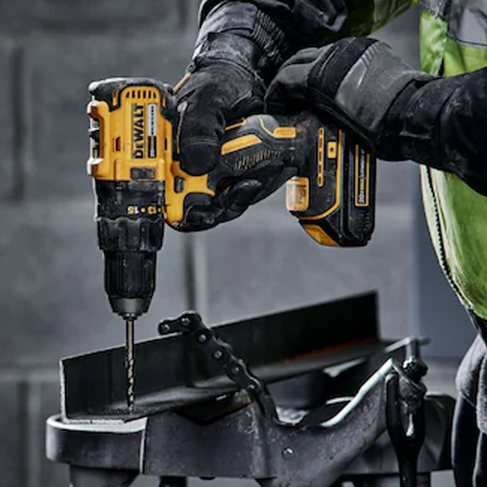 DeWALT DCD777 20V MAX* Brushless Cordless Compact Drill/Driver [Refurbished, Bare Tool]